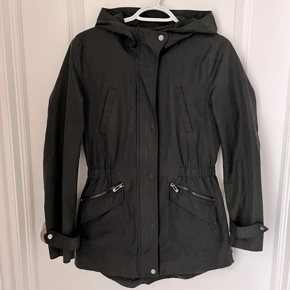 ONLY Light Weight Black Coat - Picture 7 of 9